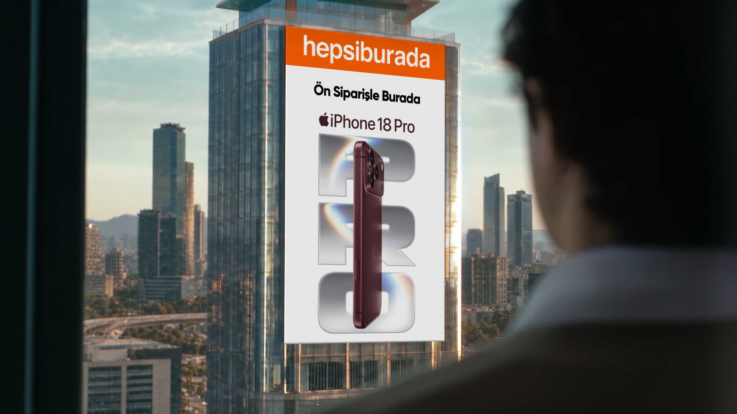 Hepsiburada’nın yeni iPhone 18 Pro’nun ön sipariş dönemine özel hazırladığı “Herkesin Gözü Onda” reklam filmi yayında 